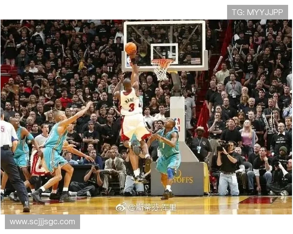 沙奎尔奥尼尔的传奇人生与篮球帝国崛起背后的力量与荣耀