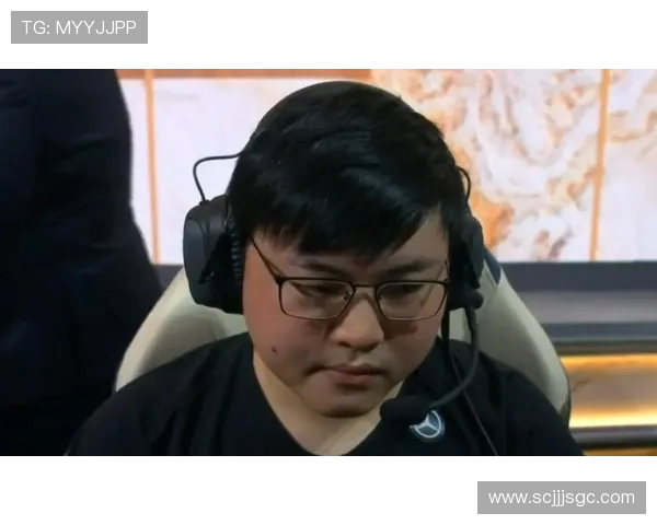 RNG在城市赛中以79分稳居积分榜首位展现强劲实力