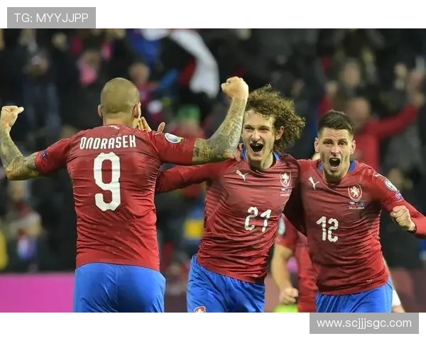 重庆网球队在欧锦赛积分榜上以85分稳居第一名展现强劲实力 重庆网球队在欧锦赛积分榜上以85分稳居第一名展现强劲实力